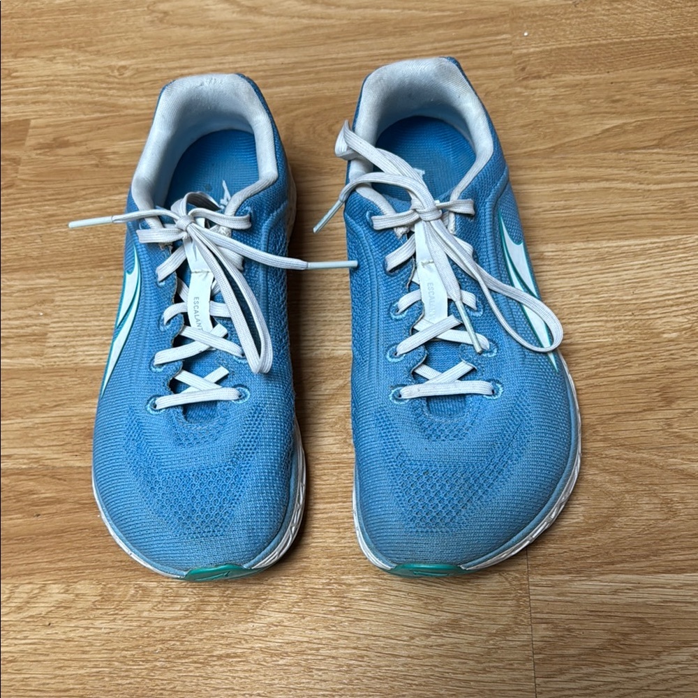 Altra Escalante Ladies running sneakers
